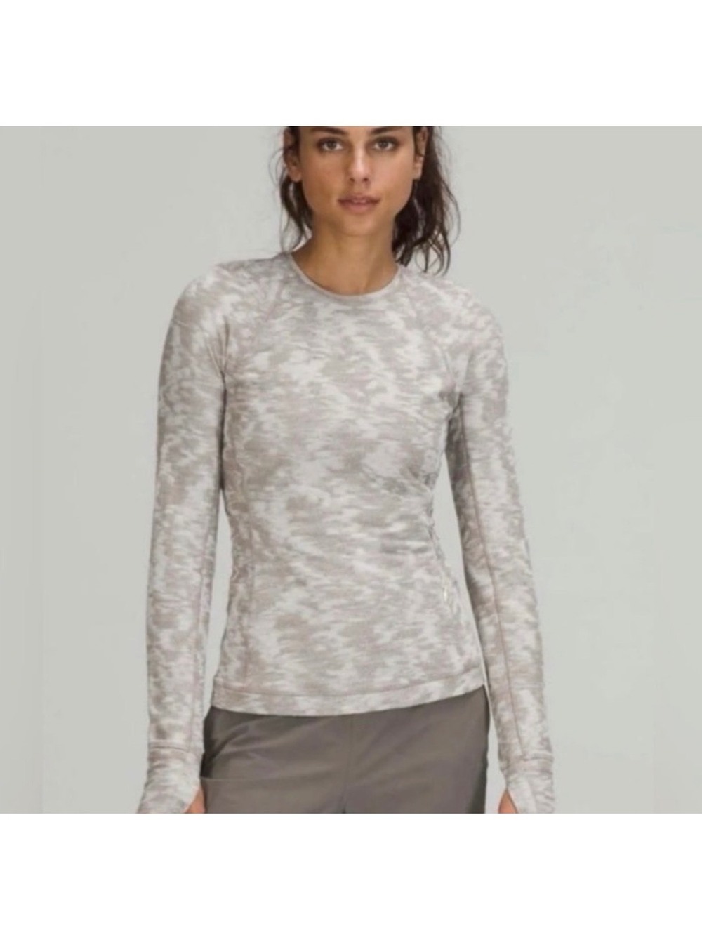 Lululemon Its Rulu Long sleeve Lightweight Fleece Pull Over Camo Women's size 4